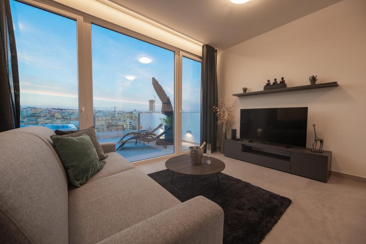 The Address Seafront Suites With Hot Tub Pietà Zewnętrze zdjęcie